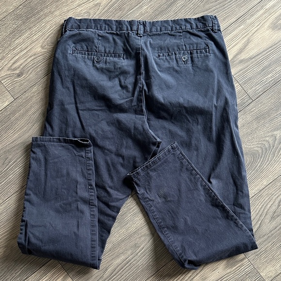 H&M Men's Dark Blue Chinos - Picture 10 of 10